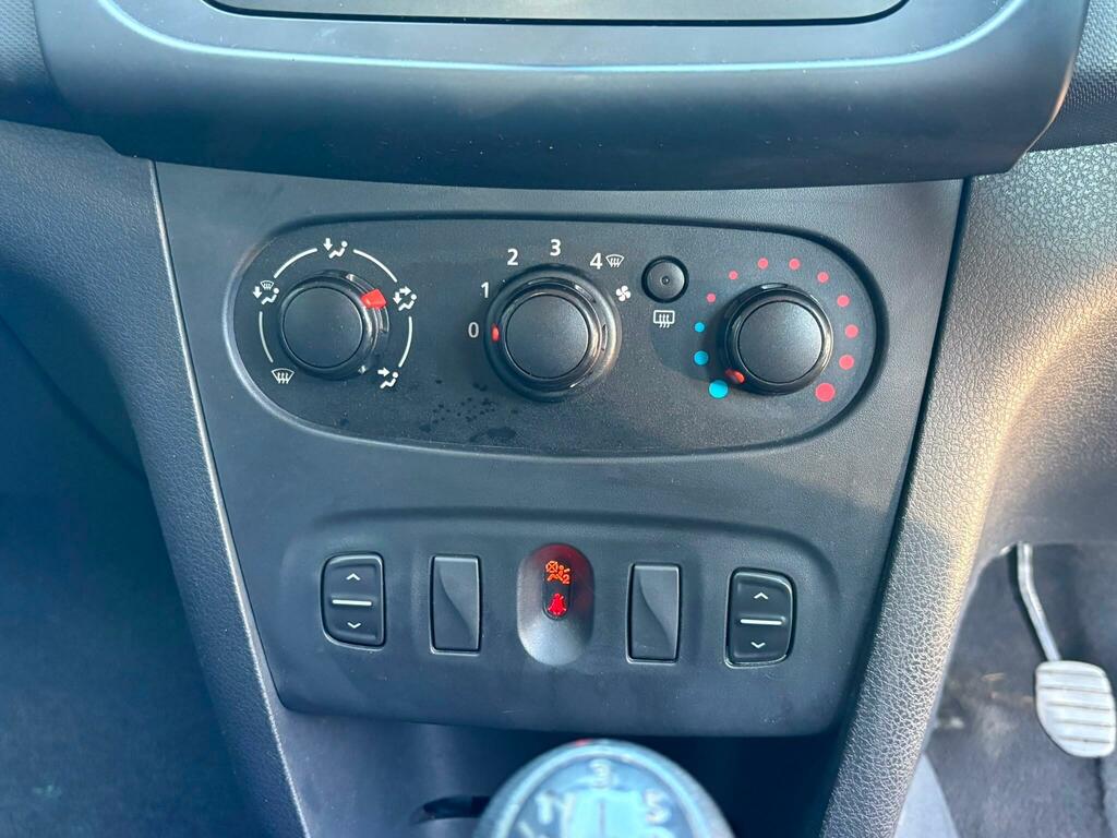 Dacia Sandero 0.9 Tce Laureate Prime Start Stop Hatchback Blue #17
