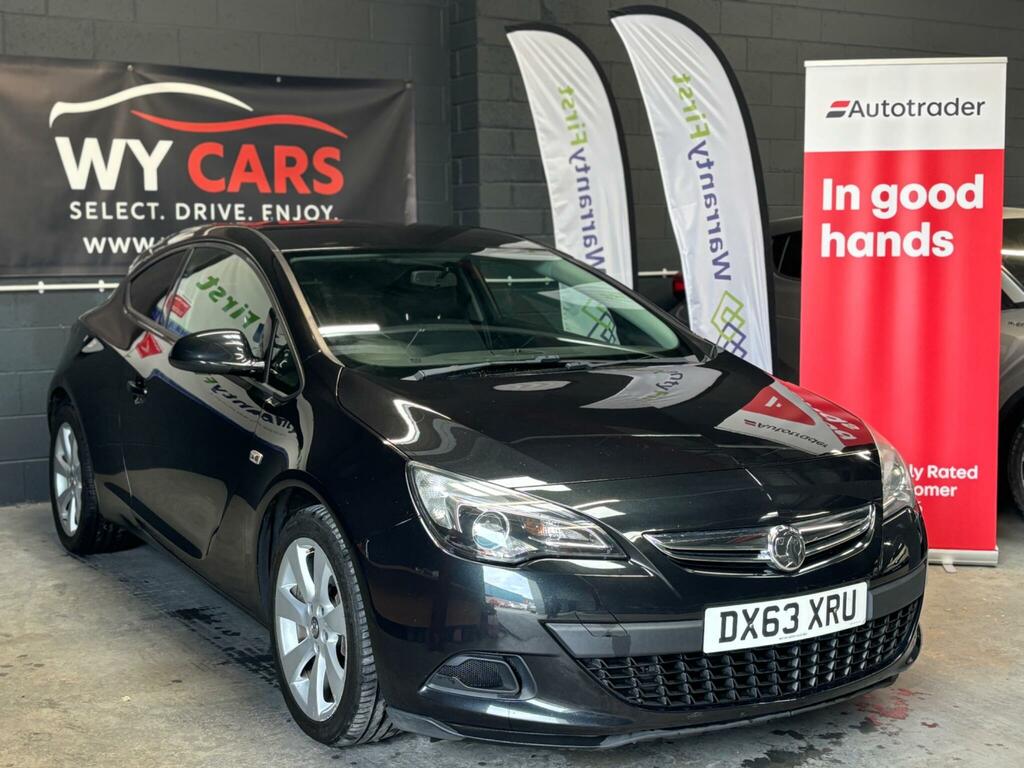 Vauxhall Astra GTC Sport Black #5