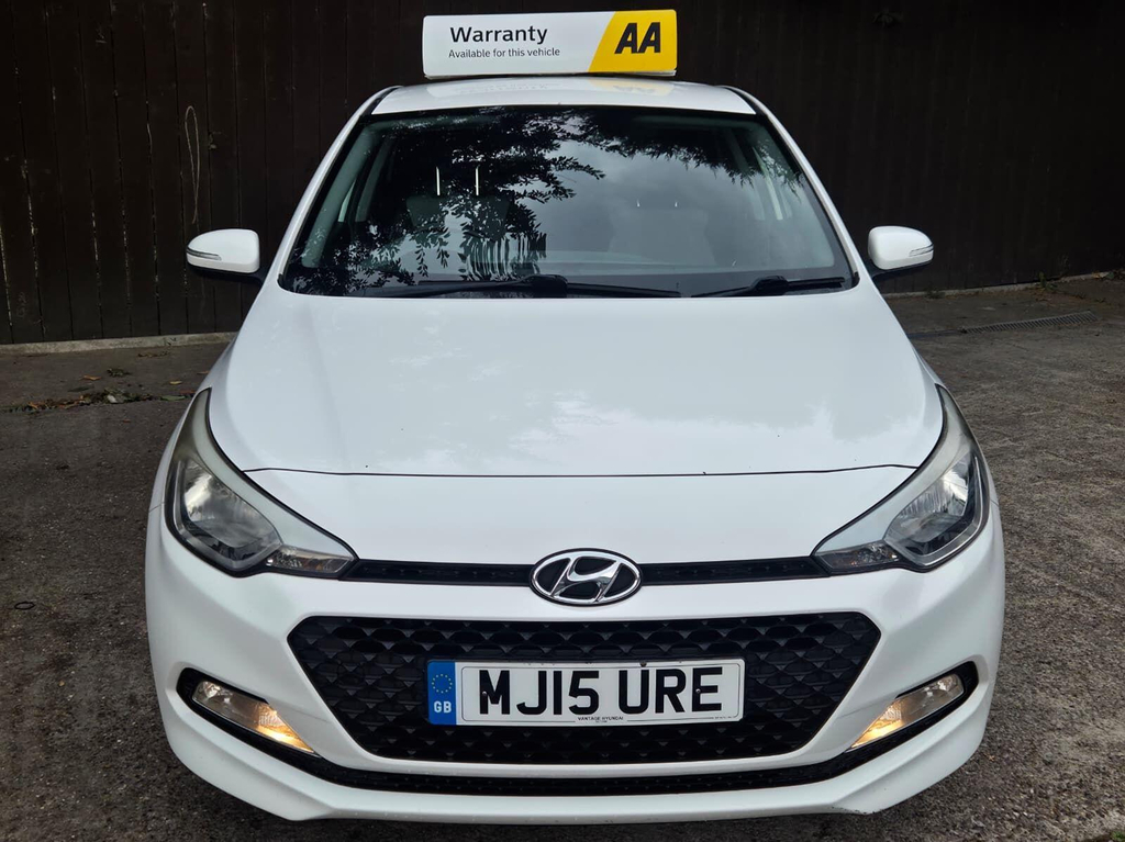 Hyundai I20 1.2 Blue Drive Se Euro 6 Ss White #2