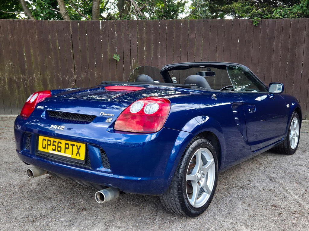 Toyota MR2 Convertible 1.8 Vvt-i Roadster Tf300 200606 Red #8