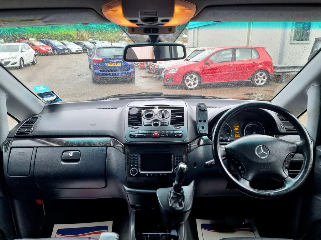 Mercedes-Benz Viano Cdi Extra Long Ambiente Black #14