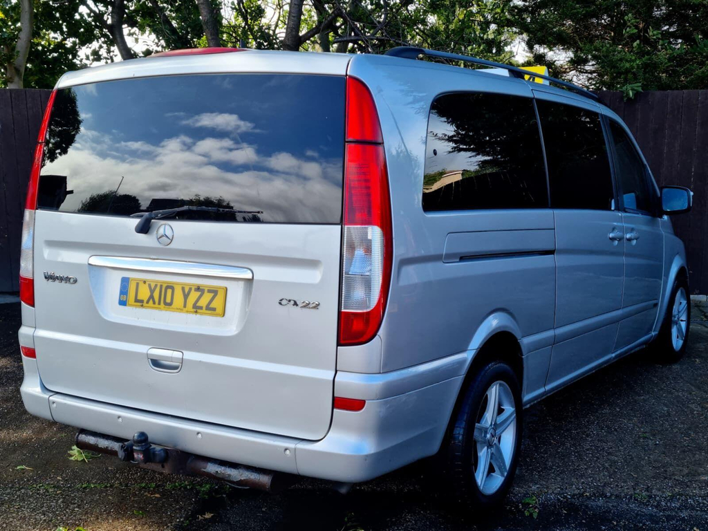 Mercedes-Benz Viano Cdi Extra Long Ambiente Black #8