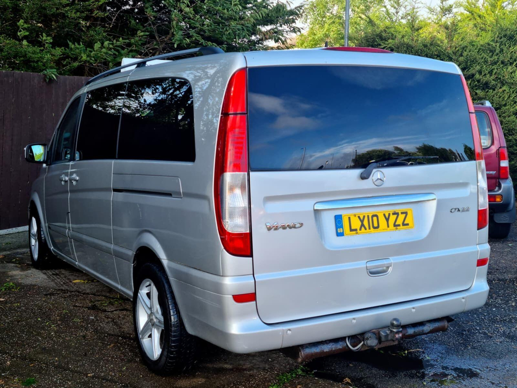 Mercedes-Benz Viano 2.2 Cdi Ambiente Rwd L4 H1 Silver #5