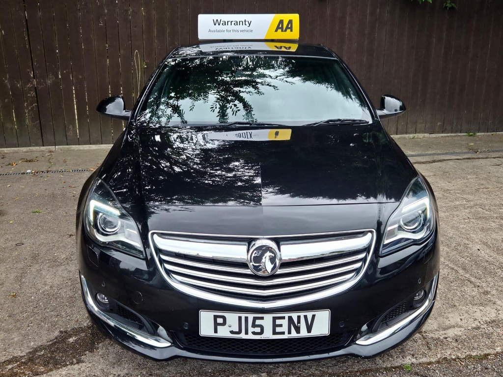Vauxhall Insignia Hatchback Black #2