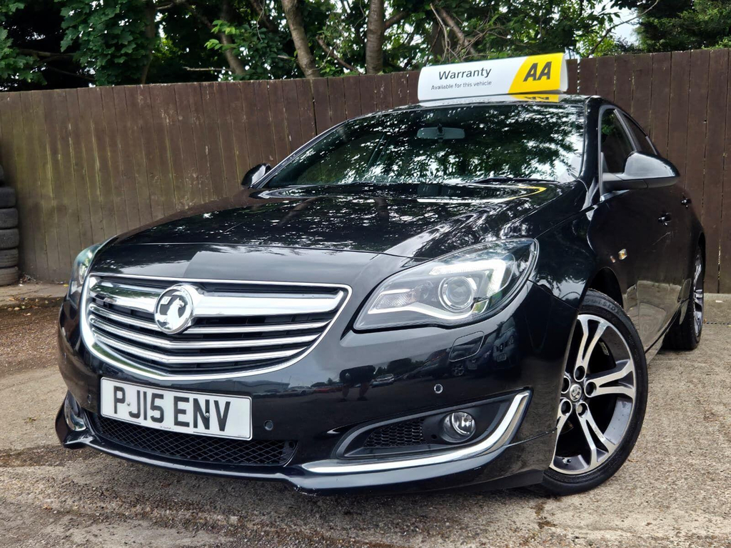 Vauxhall Insignia Hatchback Black #3