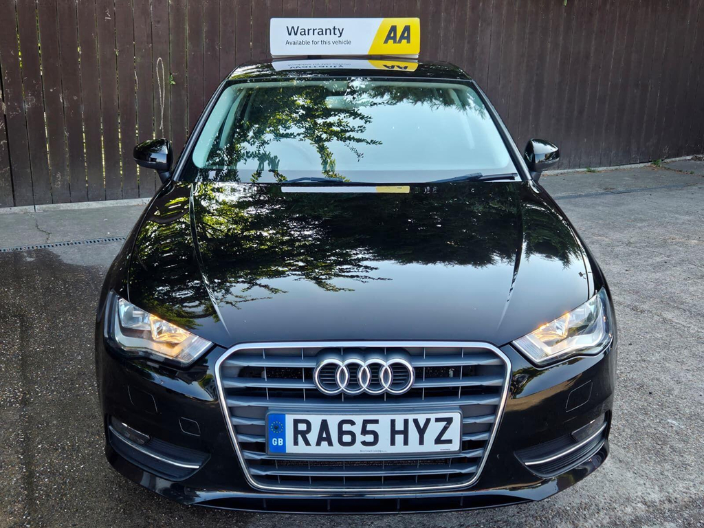 Audi A3 Tdi Ultra Se Technik Black #2