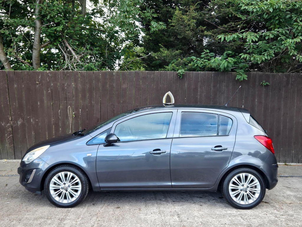 Vauxhall Corsa 1.2 16V Excite Euro 5 Black #5