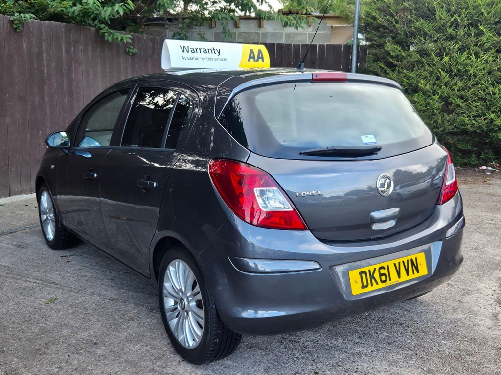 Vauxhall Corsa 1.2 16V Excite Euro 5 Black #4