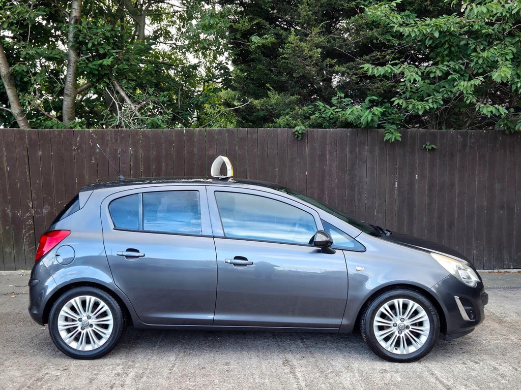 Vauxhall Corsa 1.2 16V Excite Euro 5 Black #7