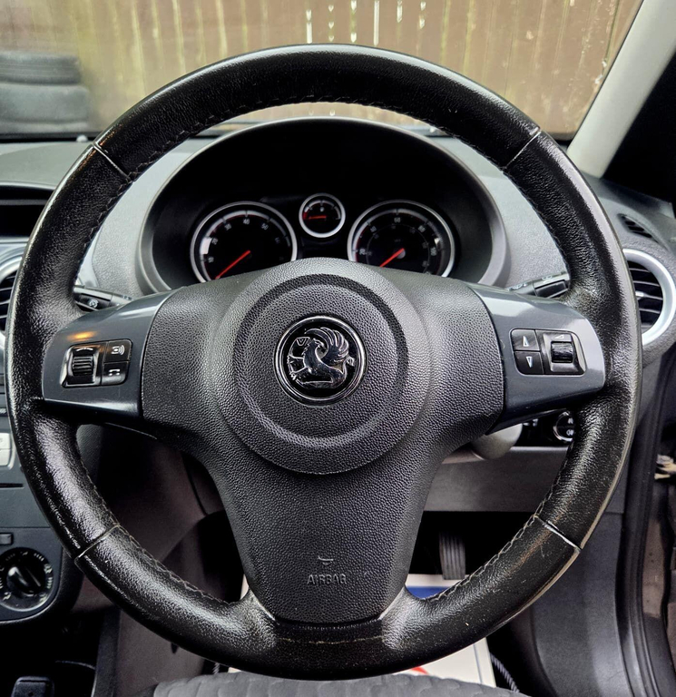 Vauxhall Corsa 1.2 16V Excite Euro 5 Black #18