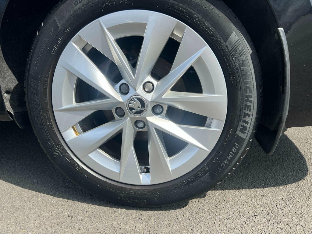 Skoda Octavia 1.5 Tsi Se Technology Blue #15