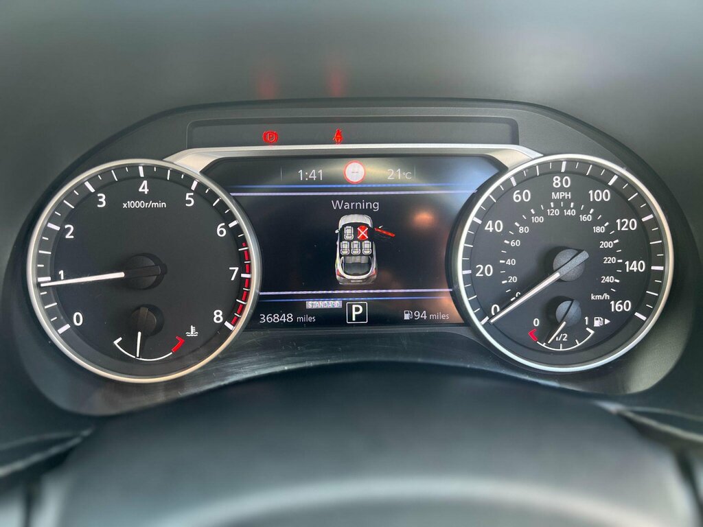 Nissan Juke Dig T Tekna Plus Dct Red #33
