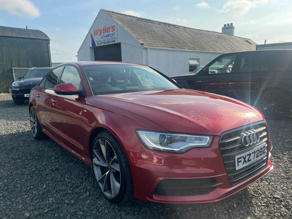 Audi A6 2.0 Tdi Black Edition Red