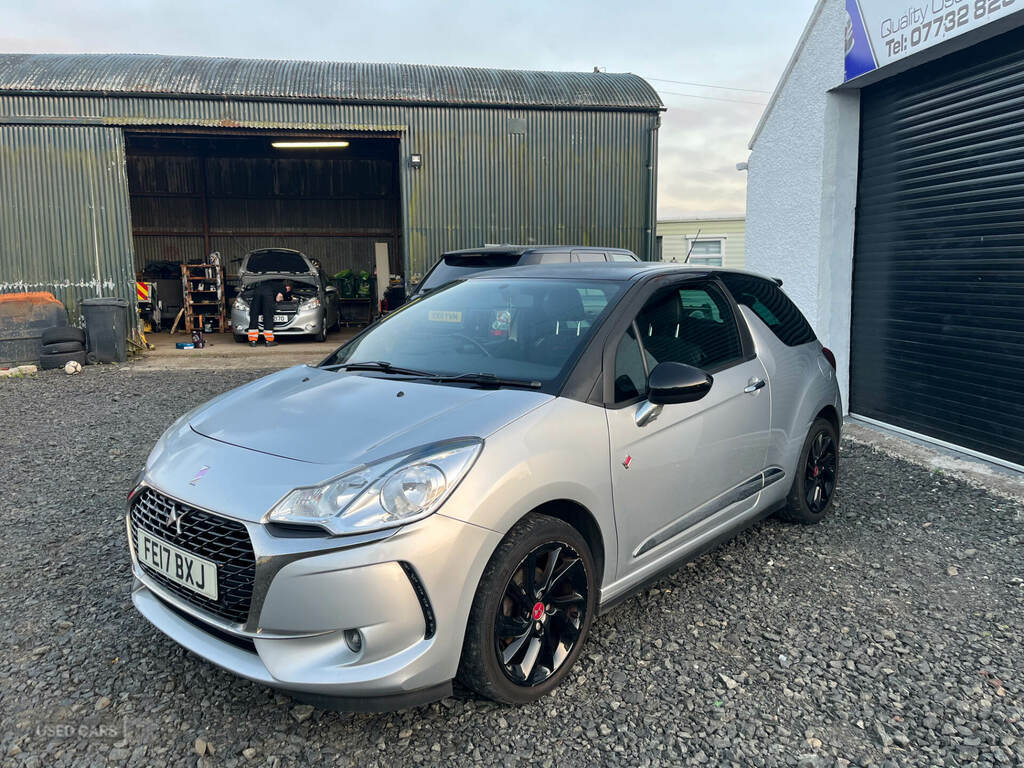 DS DS 3 1.6 Bluehdi Performance Line Silver #3
