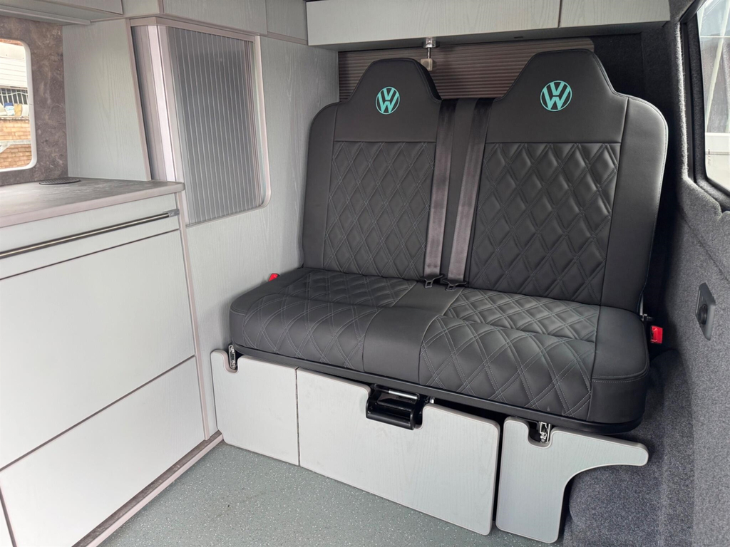 Volkswagen Transporter Highline Grey #30