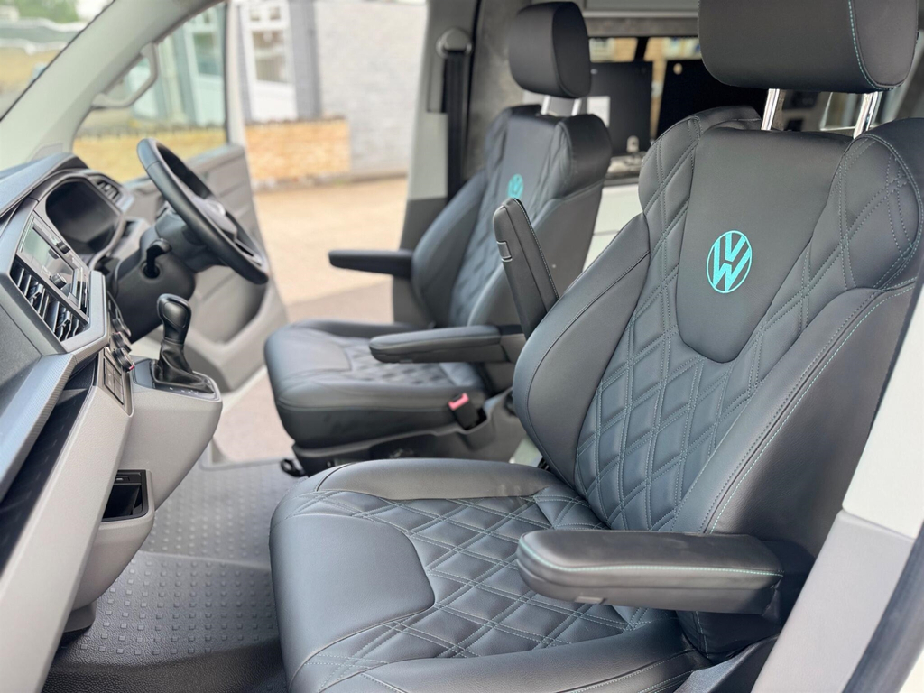 Volkswagen Transporter Highline Grey #21
