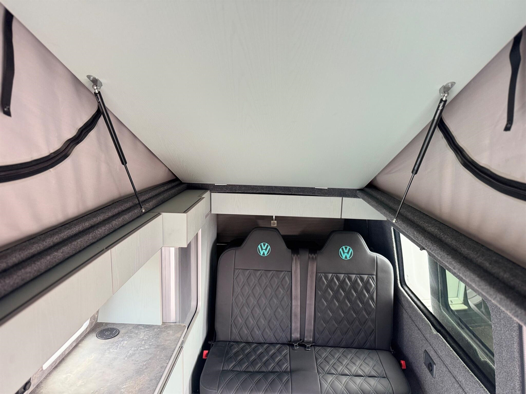 Volkswagen Transporter Highline Grey #31