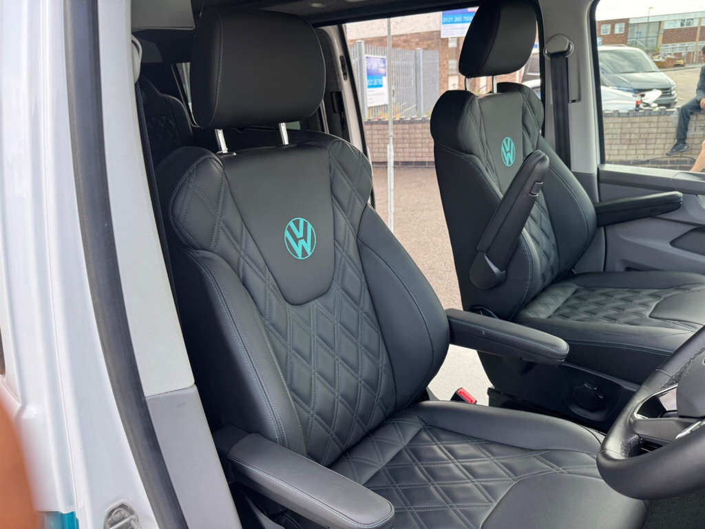 Volkswagen Transporter Highline Grey #14