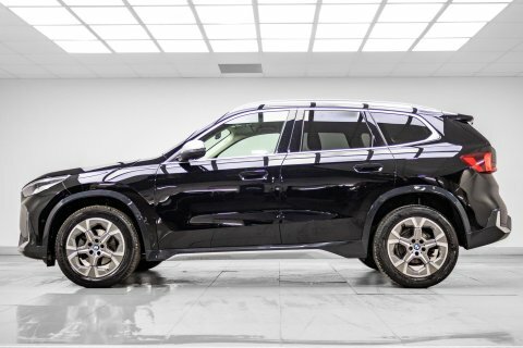 BMW X1 2.0 18D Xline Black #2