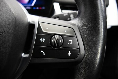 BMW X1 Sdrive 20I Mht Xline Step Blue #25