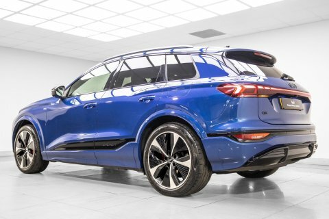 Audi Q6 E-Tron 100Kwh Performance Edition Blue #4