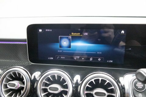 Mercedes-Benz GLB Class 200 Amg Line 7G-tronic Grey #26