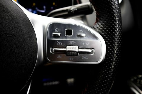 Mercedes-Benz GLB Class 200 Amg Line 7G-tronic Grey #50