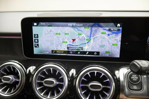 Mercedes-Benz GLB Class 200 Amg Line 7G-tronic Grey #24