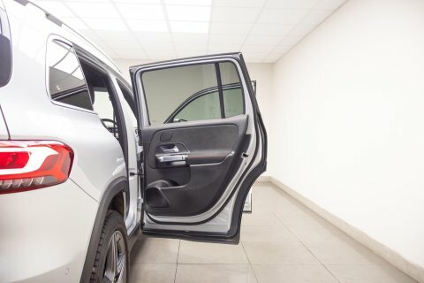 Mercedes-Benz GLB Class 200 Amg Line 7G-tronic Grey #41
