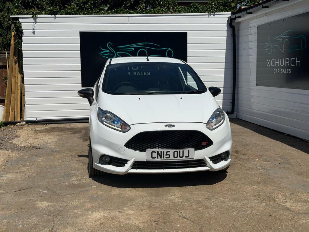 Ford Fiesta Hatchback 1.6T Ecoboost St-2 Euro 5 201515 CN15OUJ White #2