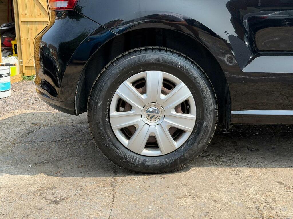 Volkswagen Polo Hatchback Red #28