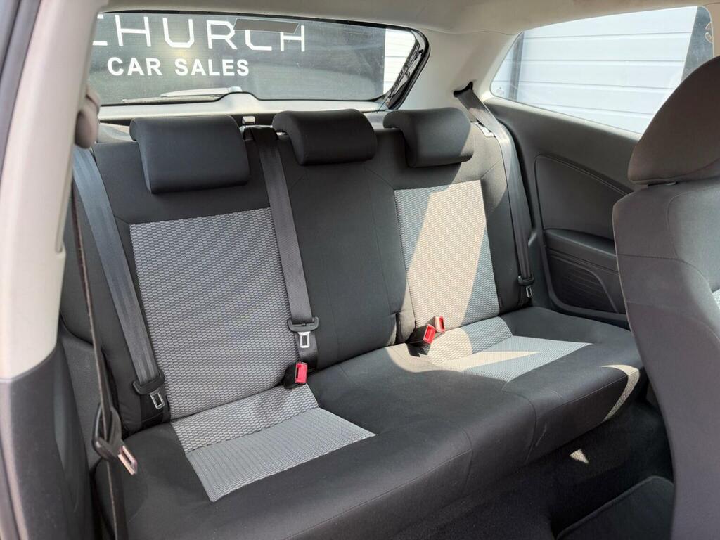 Volkswagen Polo Hatchback Red #17