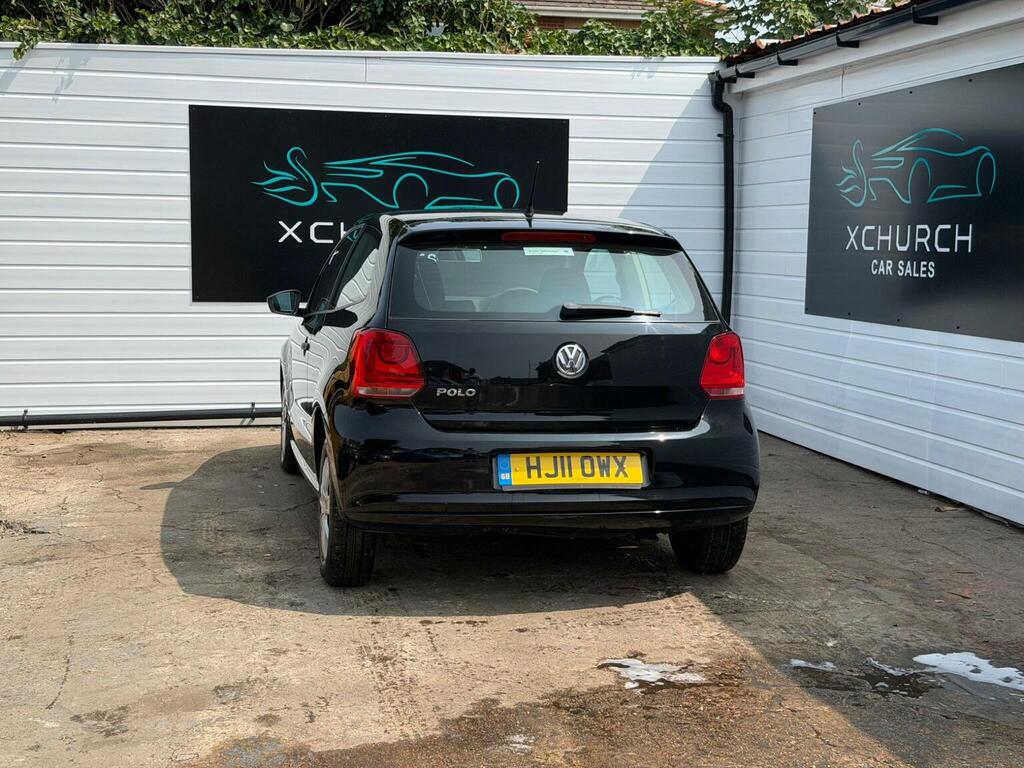 Volkswagen Polo Hatchback Red #10