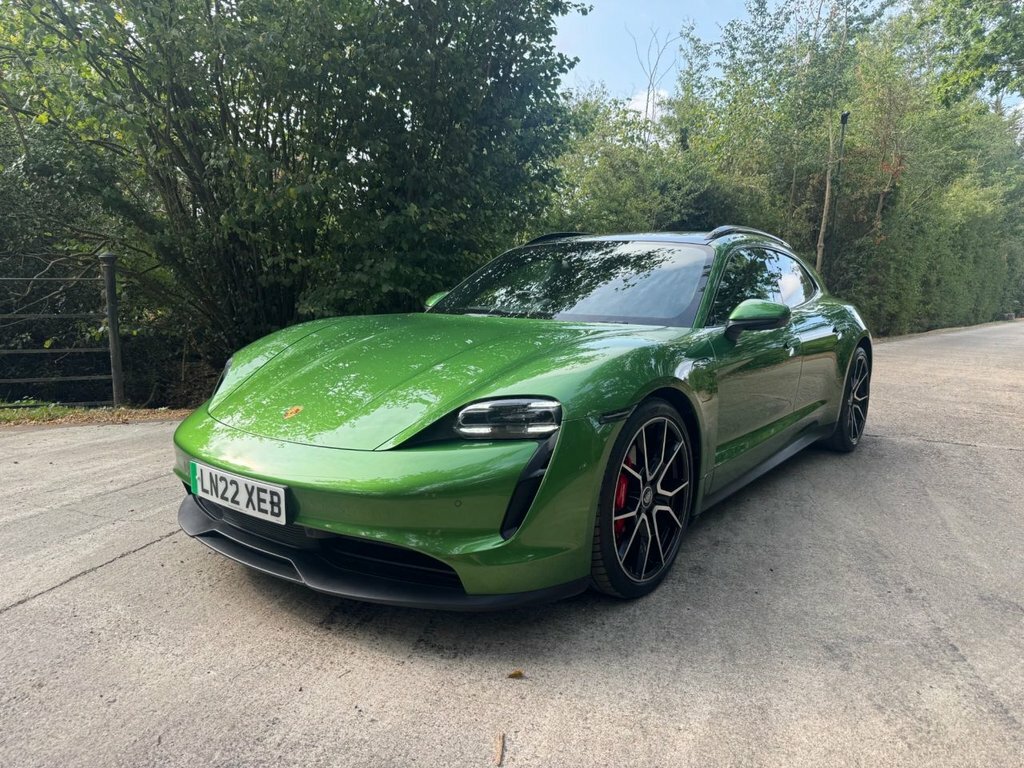 Porsche Taycan Estate LN22XEB Green #5