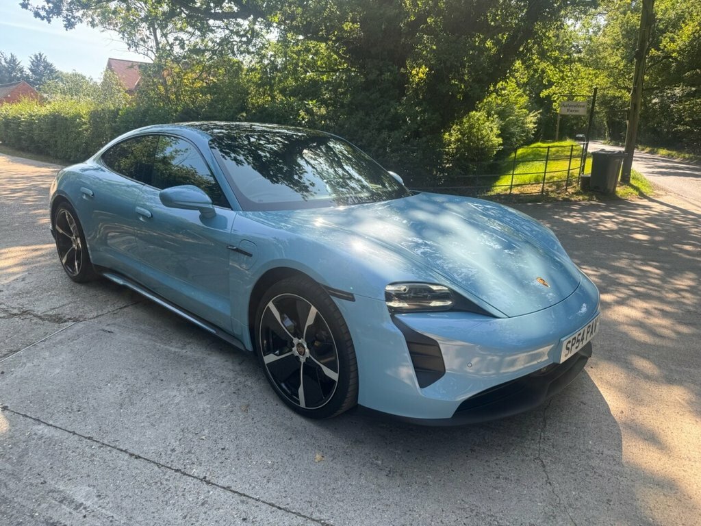 Porsche Taycan Saloon Blue
