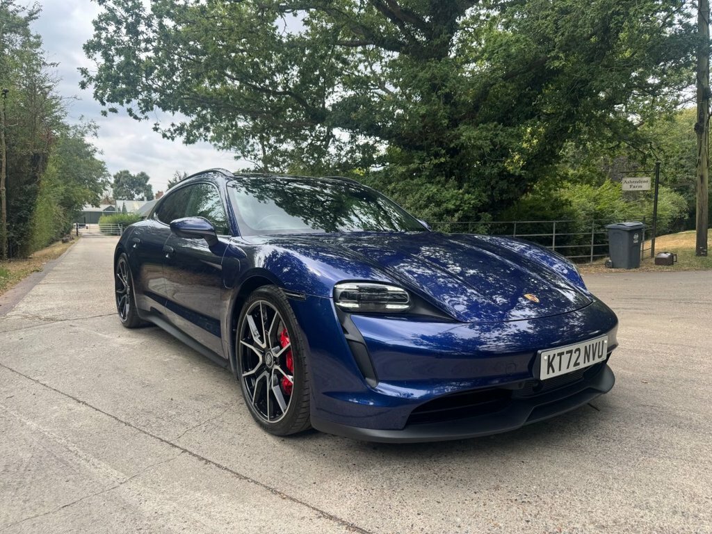 Porsche Taycan Estate KT72NVU Blue #2