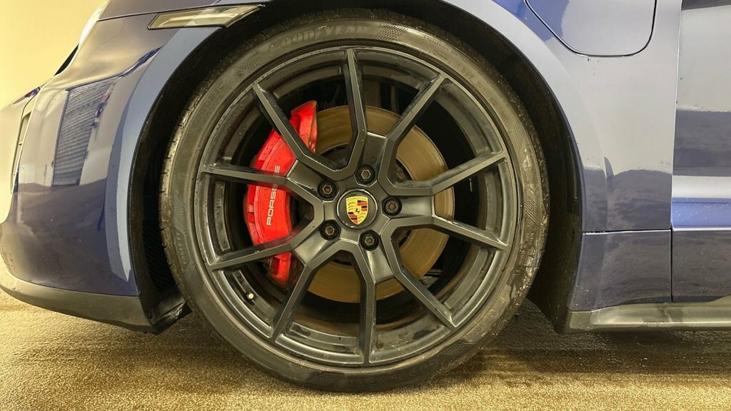 Porsche Taycan Estate Blue #6
