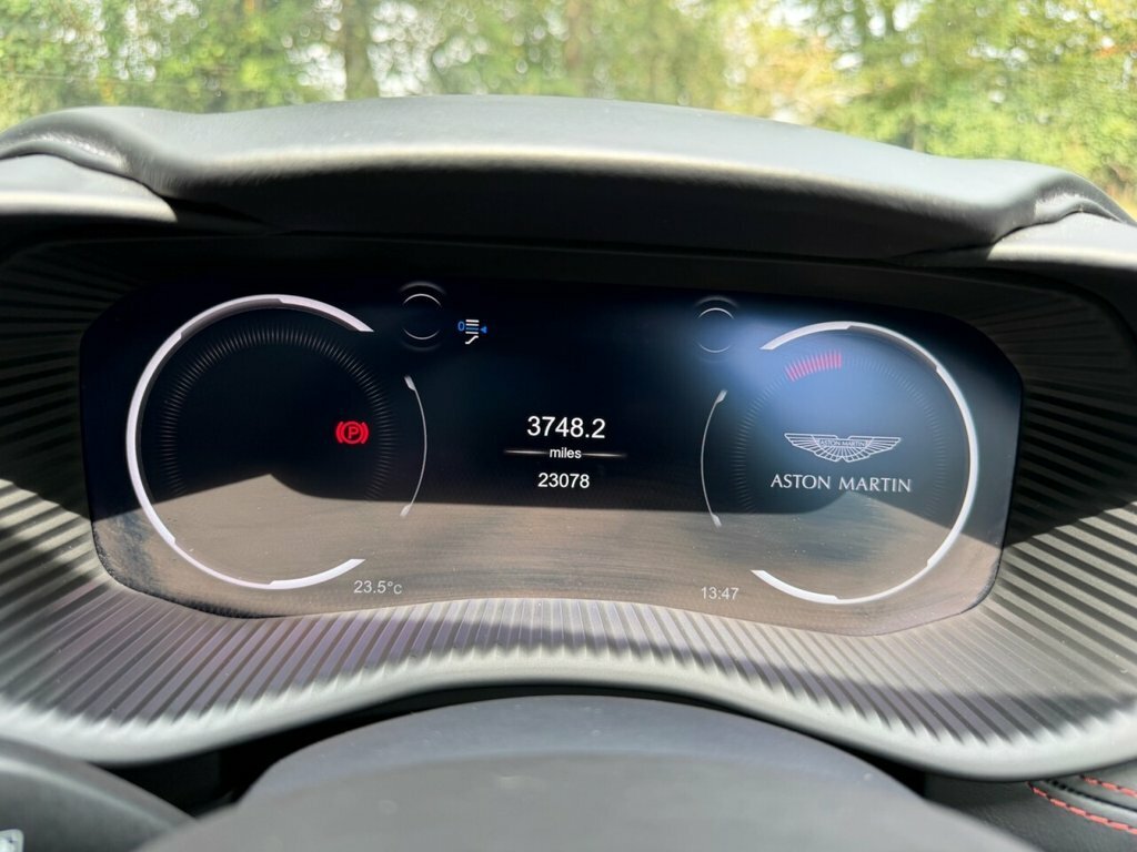 Aston Martin DBX 4.0 Twin Turbo 700 Bhp Black #34