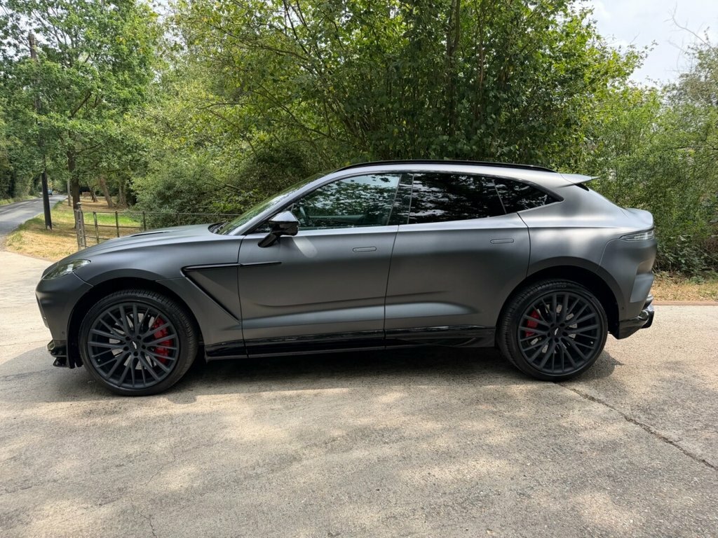 Aston Martin DBX 4.0 Twin Turbo 700 Bhp Black #8