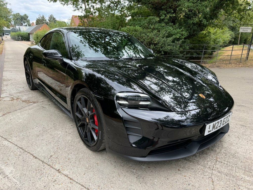Porsche Taycan Saloon Black