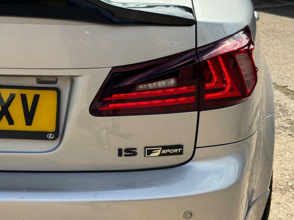 Lexus IS 2.5 Se-i Black #11