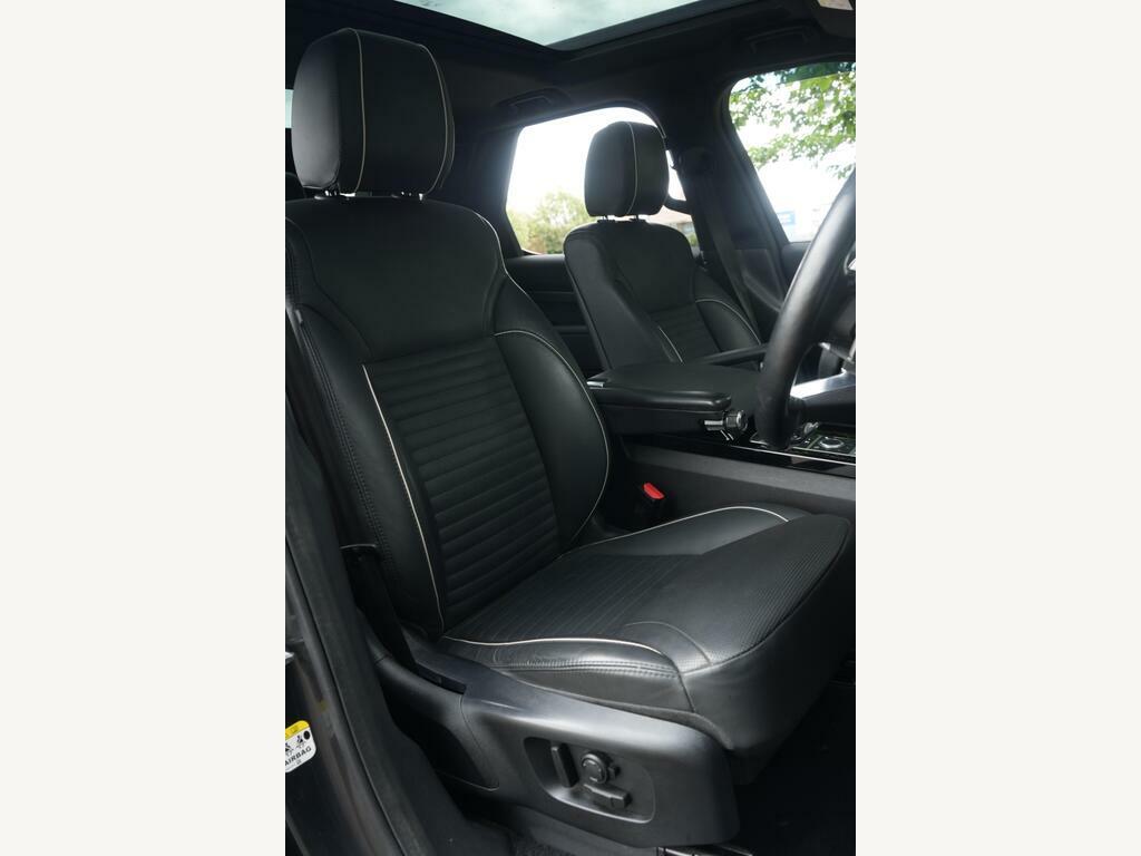Land Rover Discovery 3.0 Sd V6 Hse Lcv 4Wd Euro 6 Ss Black #46