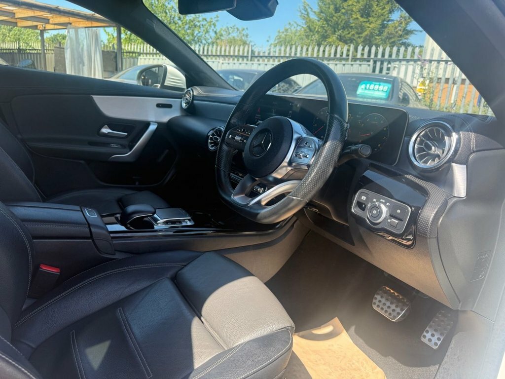 Mercedes-Benz CLA Class 2L Amg Line KN69EKV White #4