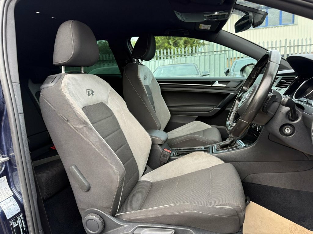 Volkswagen Golf 2L R R300WAK Blue #4