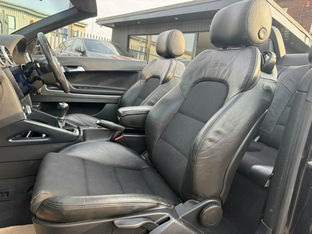 Audi A3 Cabriolet 2L S Line White #45