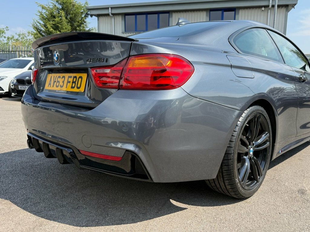 BMW 4 Series Gran Coupe 2L Null Black #32