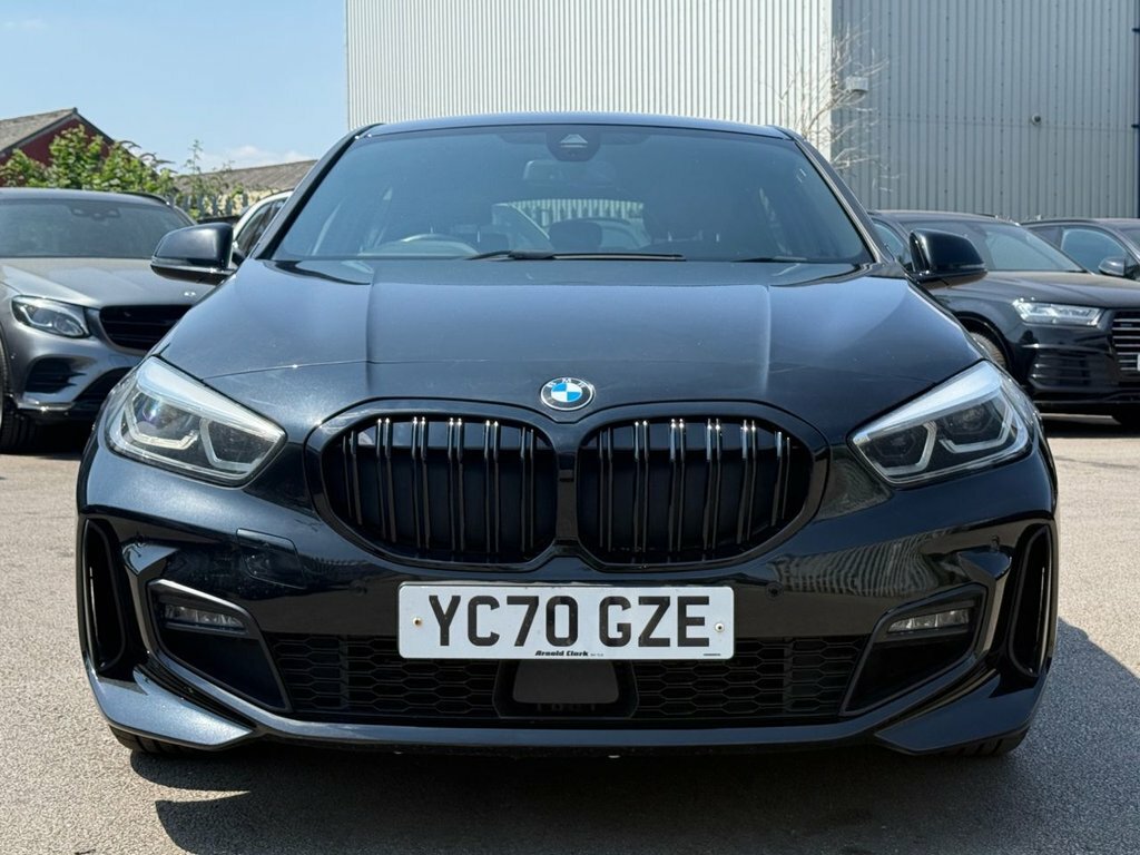 BMW 1 Series 1.5L M Sport Black #5