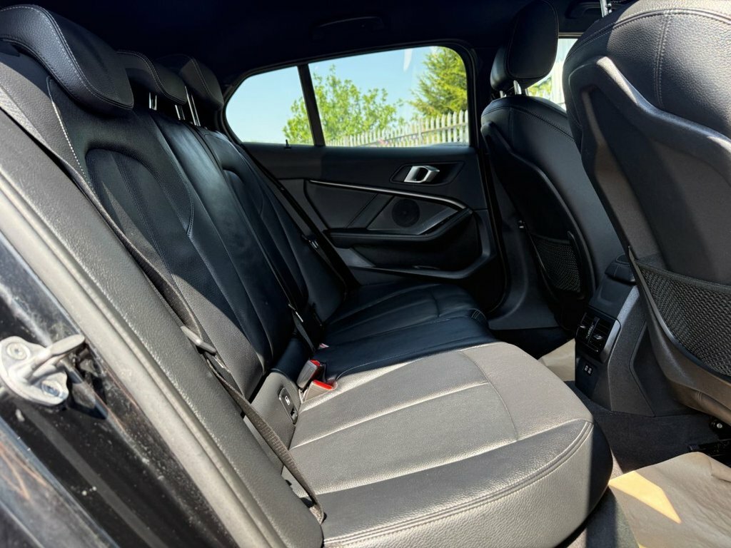 BMW 1 Series 1.5L M Sport Black #6