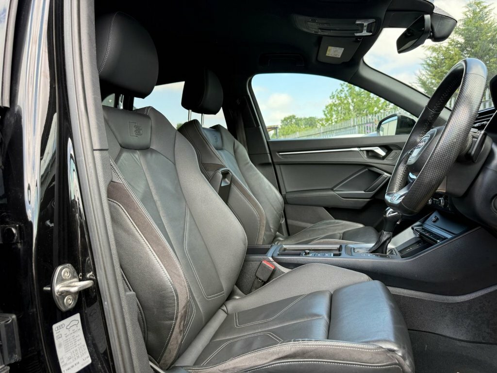 Audi Q3 35 Tfsi S Line Grey #4