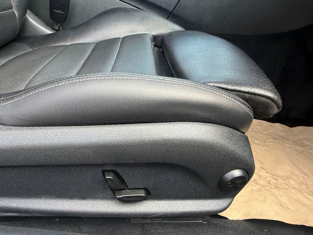 Mercedes-Benz C Class Amg Line Silver #40
